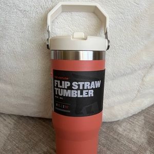 Stanley The Iceflow Flip Straw Tumbler 30 oz | Grapefruit